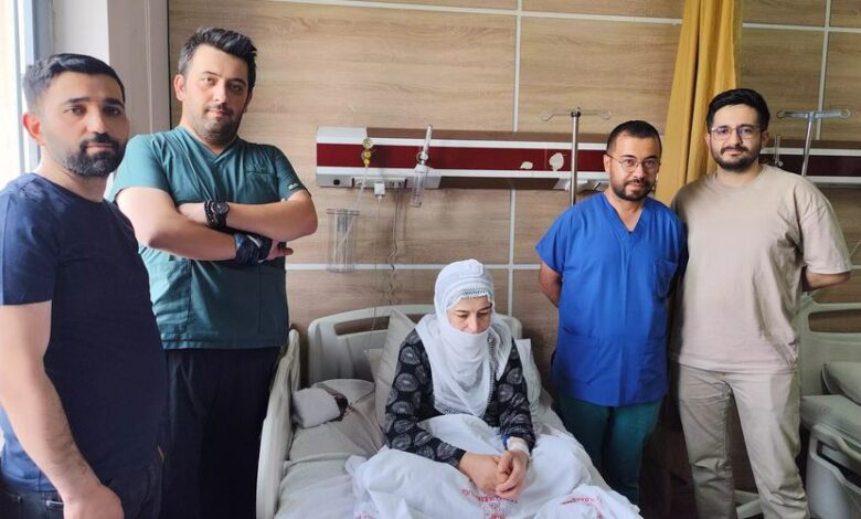 Silopi’de hastalar bağırsak kanseri ameliyatı için il dışına gitmiyor Silopi’de hastalar bağırsak kanseri ameliyatı için il dışına gitmiyor