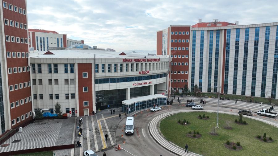 Sivas Numune Hastanesi 3. basamak sağlık kuruluşu olarak tescillendi Sivas Numune Hastanesi 3. basamak sağlık kuruluşu olarak tescillendi