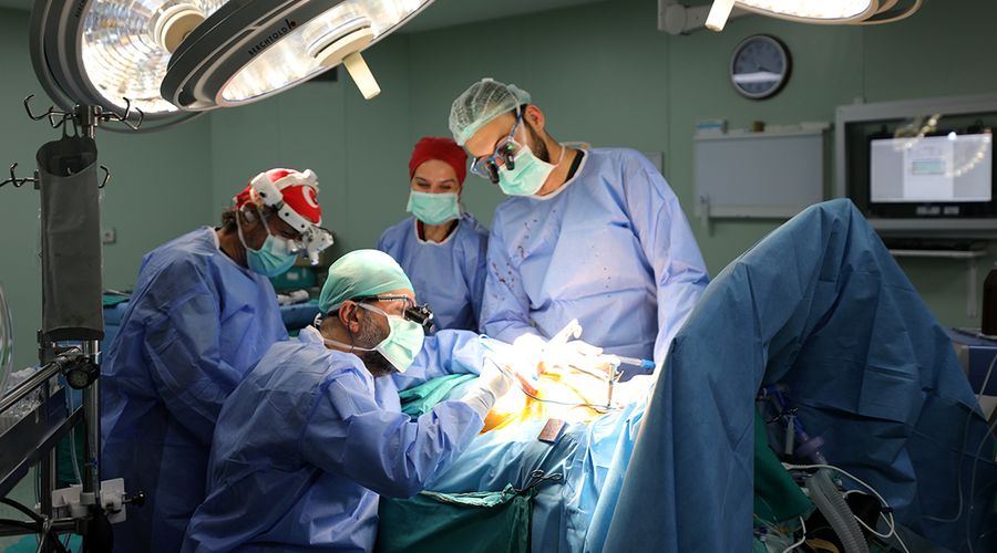 Doğumda aortu yırtıldı… Önce doğum sonra kalp ameliyatı Doğumda aortu yırtıldı… Önce doğum sonra kalp ameliyatı