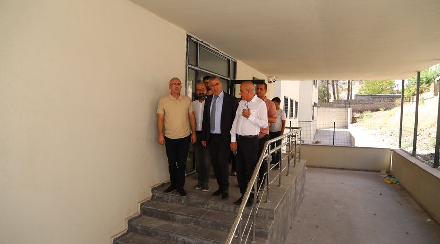 Çermik’te sağlık kompleksi açılışa hazırlanıyor