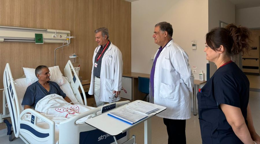 Kalbi durdurulmadan yapılan kapalı baypas ile 1 günde sağlığına kavuştu Kalbi durdurulmadan yapılan kapalı baypas ile 1 günde sağlığına kavuştu