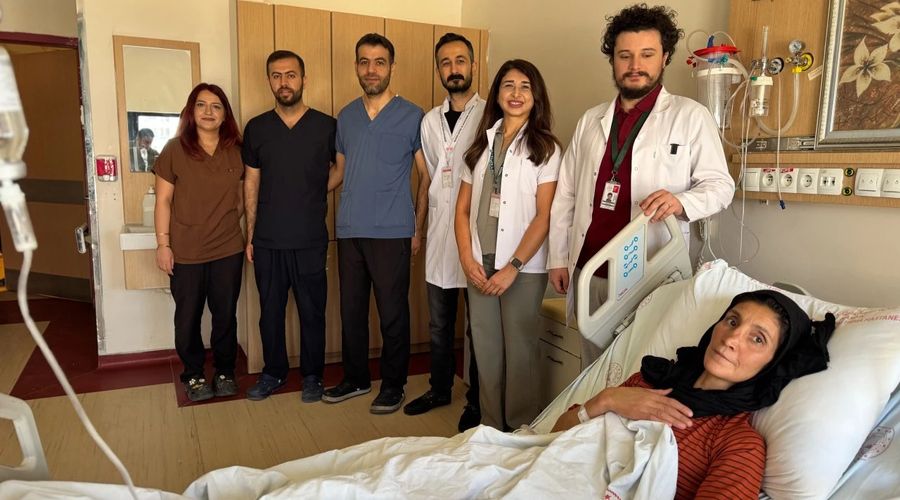 Bronşektazi tanısı konulan kadın ameliyatla sağlığına kavuştu Bronşektazi tanısı konulan kadın ameliyatla sağlığına kavuştu