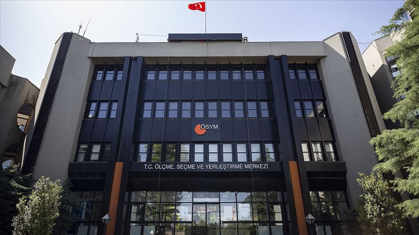 YÖK: 400 bin yabancı öğrenci sınavsız üniversiteye yerleşmedi YÖK: 400 bin yabancı öğrenci sınavsız üniversiteye yerleşmedi