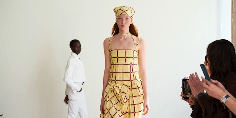 Londra Moda Haftası: Emilia Wickstead İlkbahar/Yaz 2026