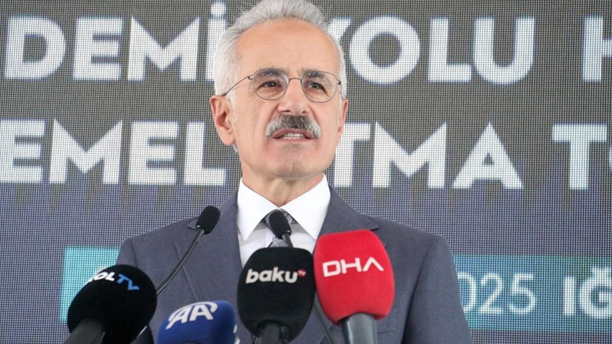 Abdulkadir Uraloğlu: Tarihi Hicaz Demiryolu için ilk adım atıldı