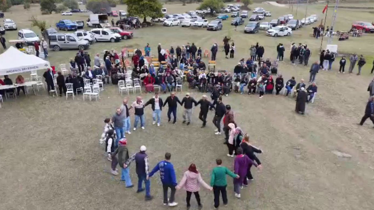 Ardanuç’ta türkü şöleni coşkusu – Ensonhaber