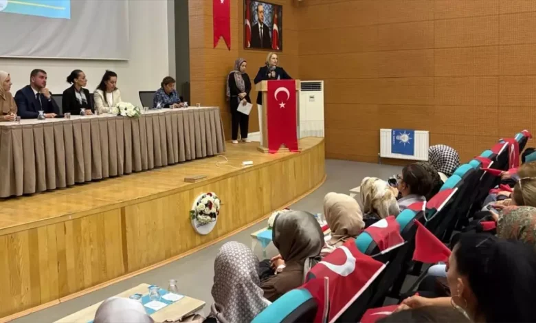 AK Parti Artvin Kadın Kolları Danışma Meclisi Toplantısı Gerçekleştirildi