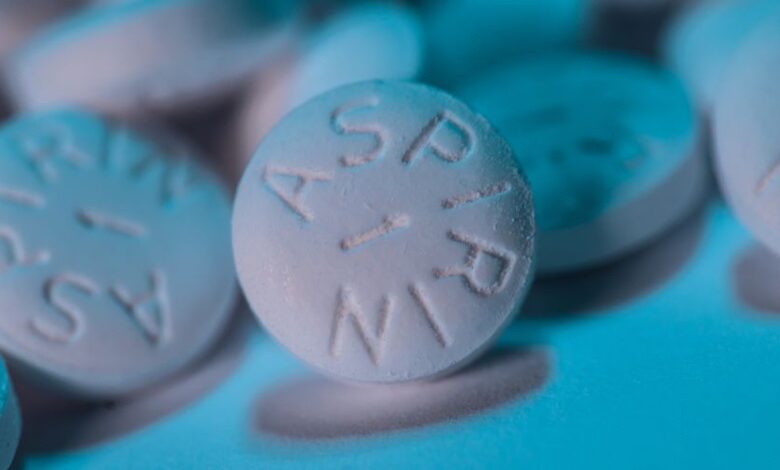 Aspirinin tahtı sallantıda: Daha etkilisi bulundu