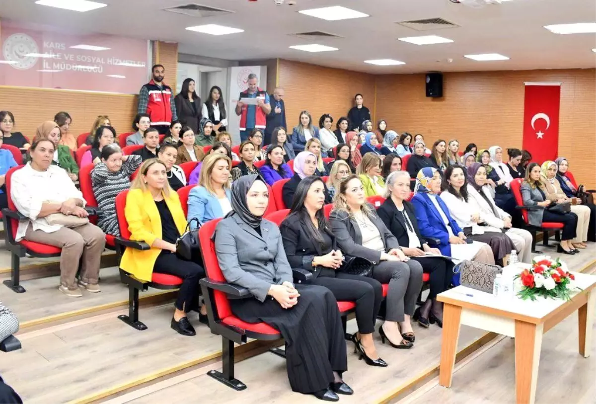 Kars’ta Koruyucu Aile Farkındalık Toplantısı Düzenlendi