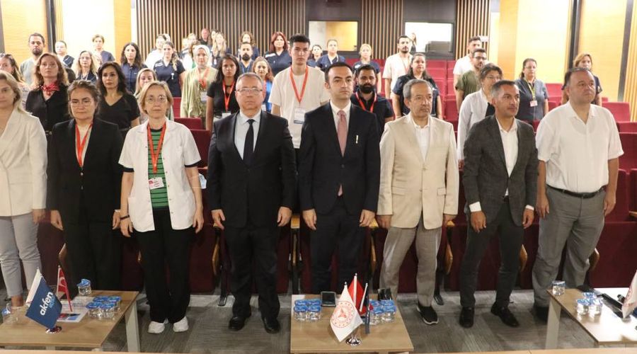 Tekirdağ İsmail Fehmi Cumalıoğlu Şehir Hastanesinde yoğun bakım hemşireliği eğitimi düzenlendi Tekirdağ İsmail Fehmi Cumalıoğlu Şehir Hastanesinde yoğun bakım hemşireliği eğitimi düzenlendi