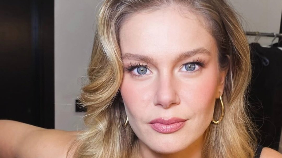 Burcu Biricik, kızı Luna ile görüntülendi! Kızının güzelliğine yorum yağdı