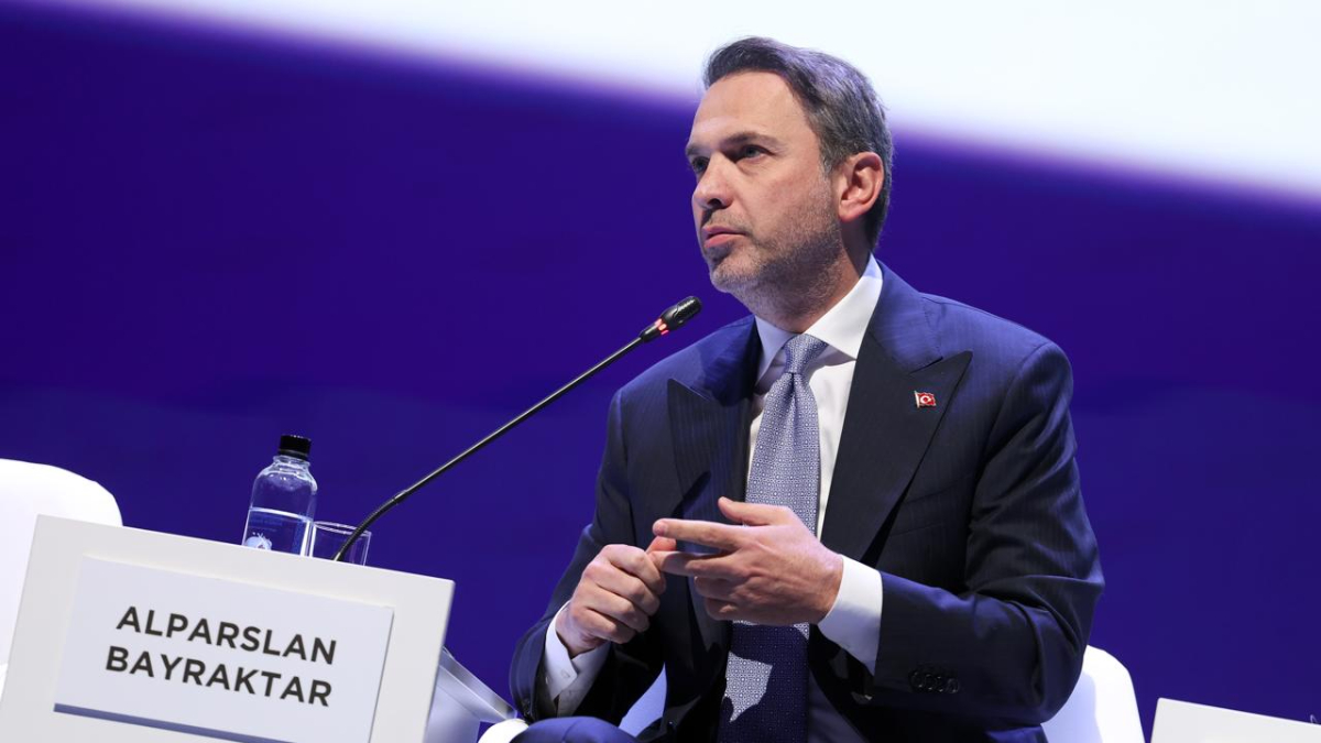 Alparslan Bayraktar: Nadir Toprak Elementleri Tesisine CHP’li belediye engel oldu Alparslan Bayraktar: Nadir Toprak Elementleri Tesisine CHP’li belediye engel oldu