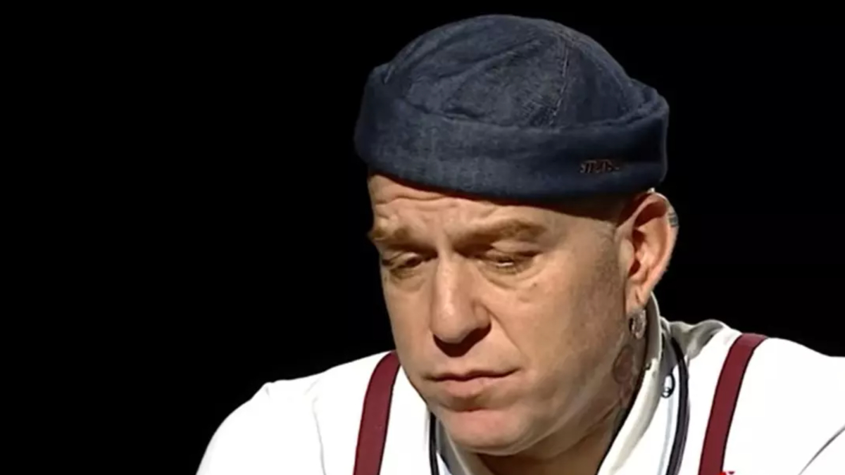 Gökhan Özoğuz zor günlerini anlattı! “7 yıl boyunca hep ağladım”