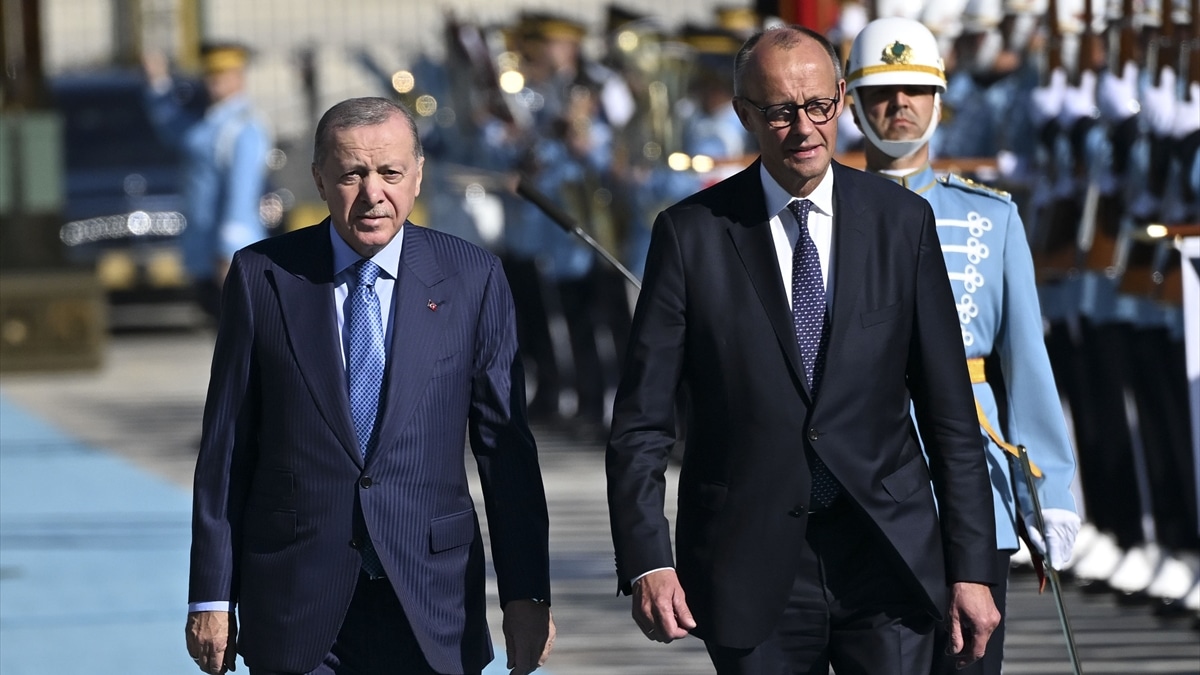 Almanya Başbakanı Friedrich Merz Ankara’da resmi törenle karşılandı