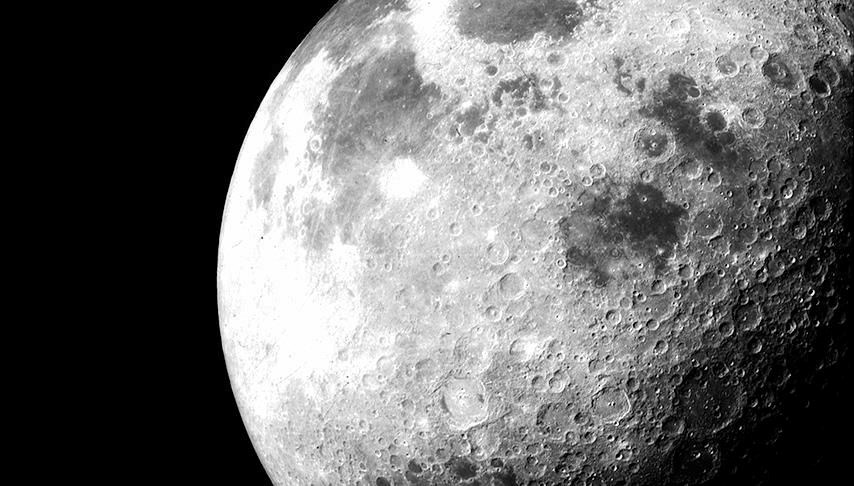 50 yıllık Ay örneklerinde şaşırtıcı keşif: “Dünya’da görülebilecek her şeyden farklı”