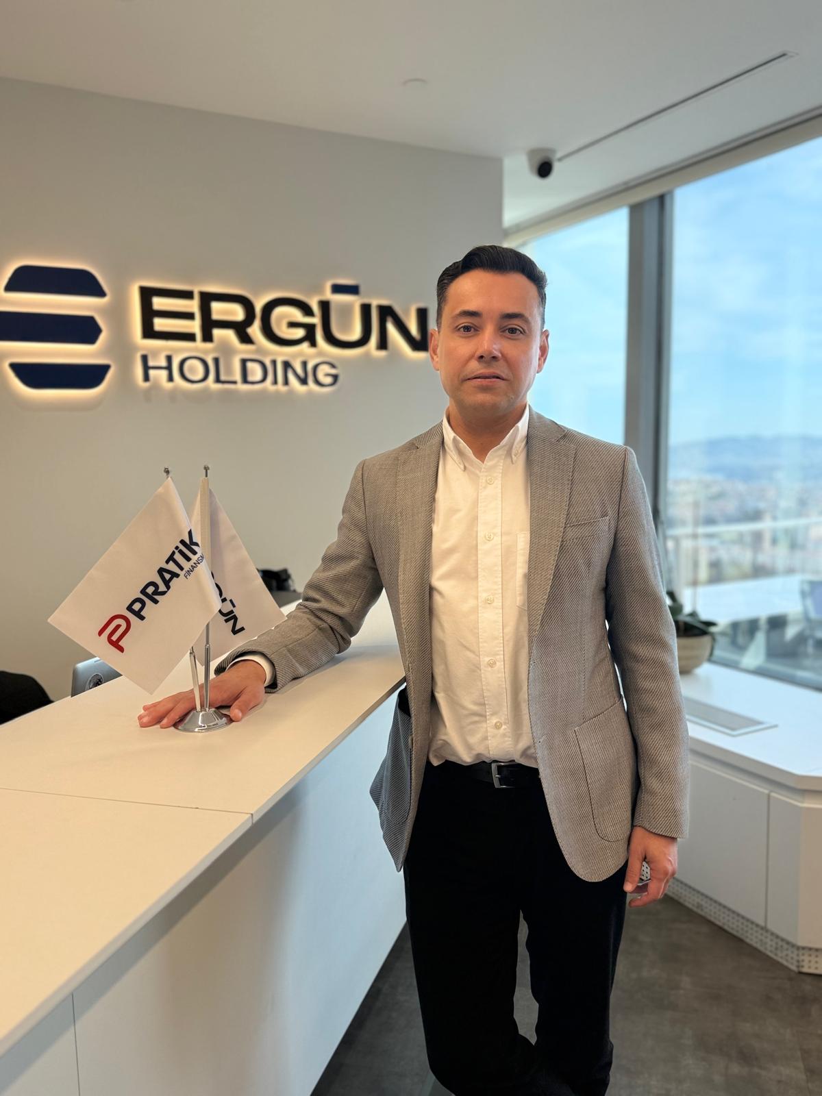 PRATİK FİNANSMAN’IN YENİ GENEL MÜDÜRÜ CENK GÜDER OLDU PRATİK FİNANSMAN’IN YENİ GENEL MÜDÜRÜ CENK GÜDER OLDU