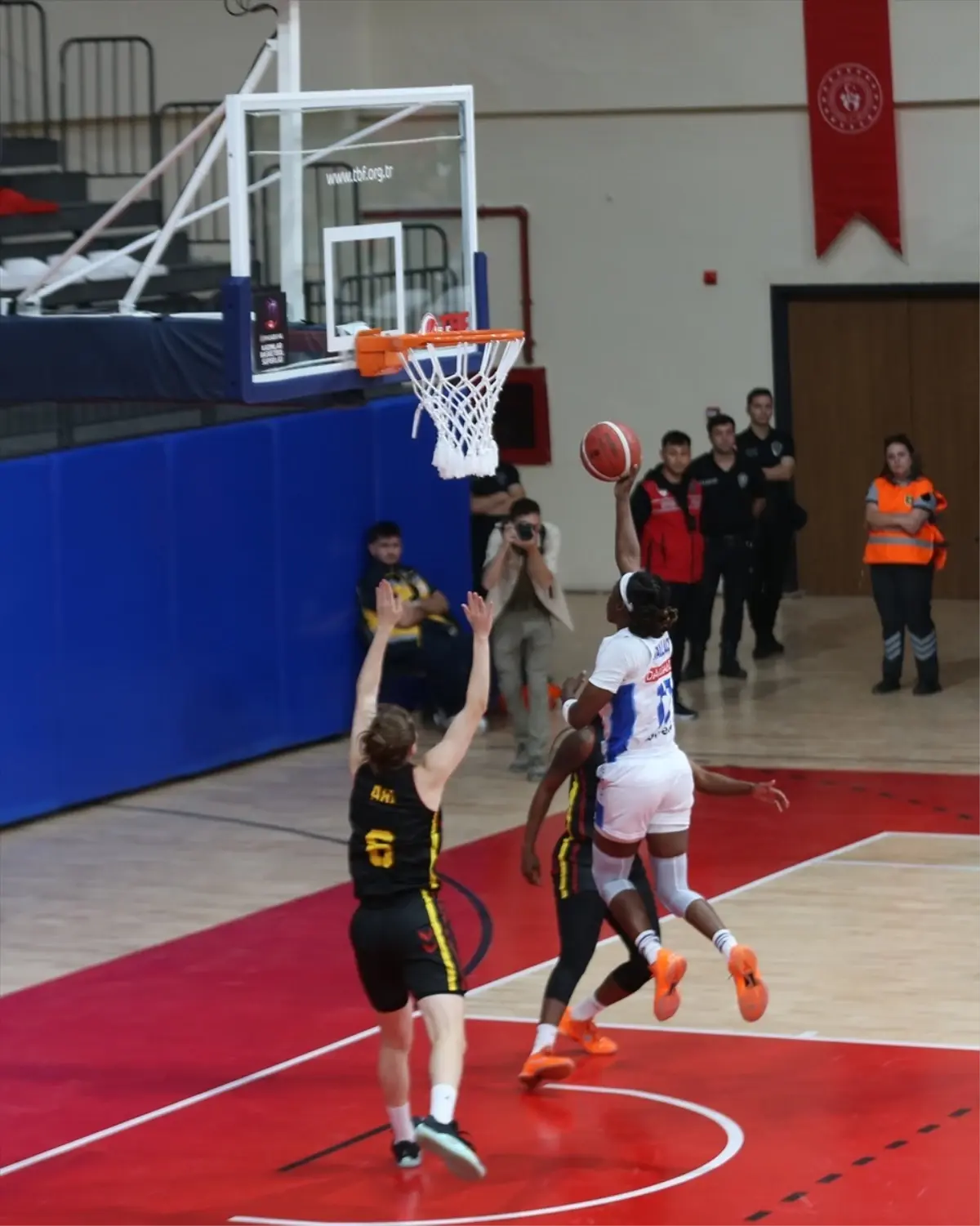 Melikgazi Kayseri Basketbol, Dardanel Çanakkale’yi Mağlup Etti