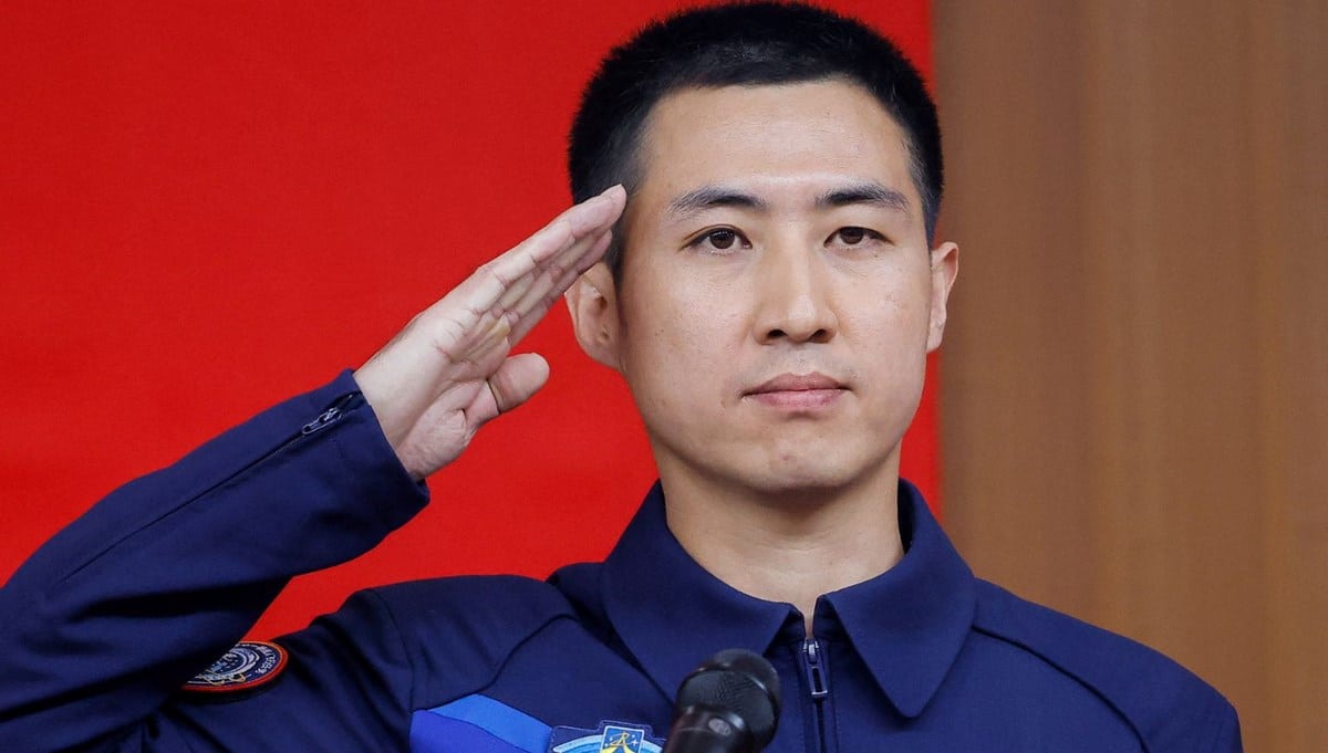 Çin en genç astronotunu ve fareleri uzaya gönderiyor Çin en genç astronotunu ve fareleri uzaya gönderiyor