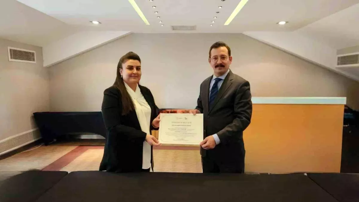 Kadın İstihdamında Öncü: Orta Karadeniz Kalkınma Ajansı Ödüllendirildi Kadın İstihdamında Öncü: Orta Karadeniz Kalkınma Ajansı Ödüllendirildi