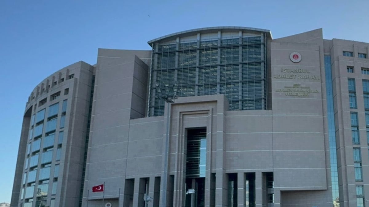 İmamoğlu ve Aktaş Arasındaki Rüşvet İddiaları Mahkemeye…