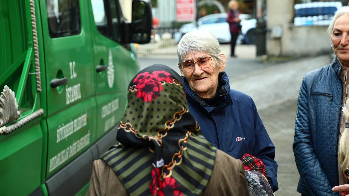 Canan Karatay, Eşi Ali Başak Karatay’a Veda Etti