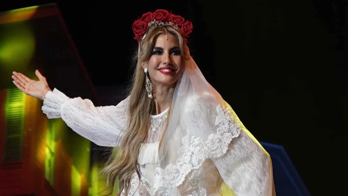 Çağla Şıkel, Mine Koşan Krizi Hakkında Açıklamalarda Bulundu