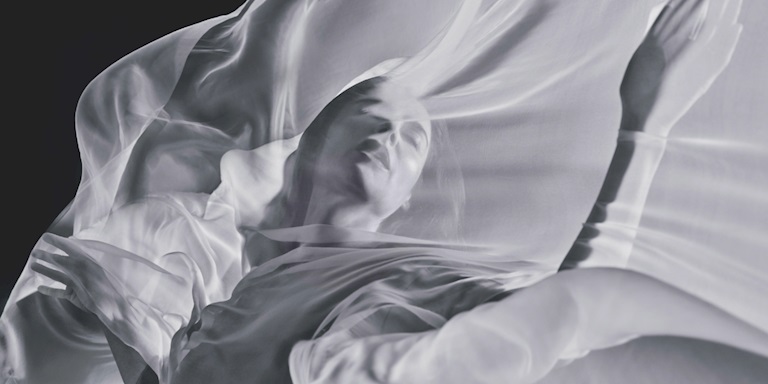 2026 Pirelli Takvimi ‘Elements’ Prag’da Tanıtıldı