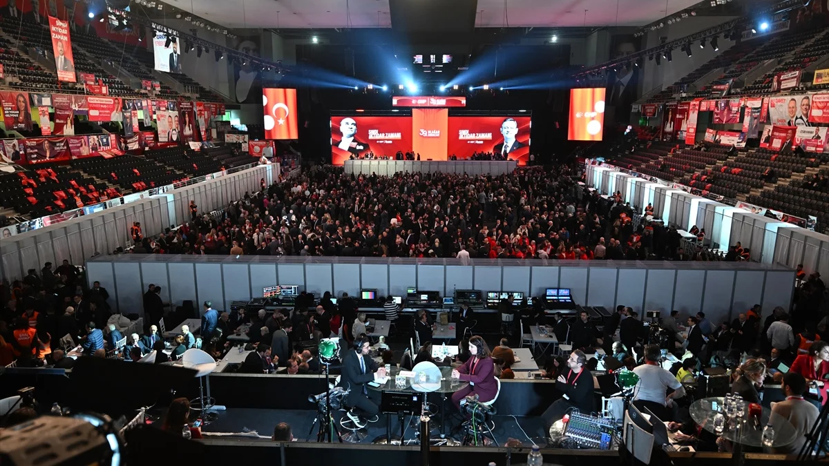 CHP Kurultayı’nda İmamoğlu’na Yakın İsimler Liste Dışı Kaldı